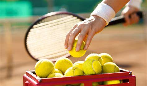 Pelota tenis PenalbaWeb.com