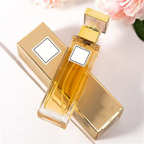 Perfume elegante PenalbaWeb.com