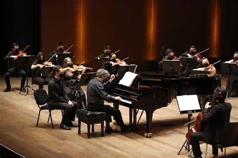 Piano orquesta PenalbaWeb.com