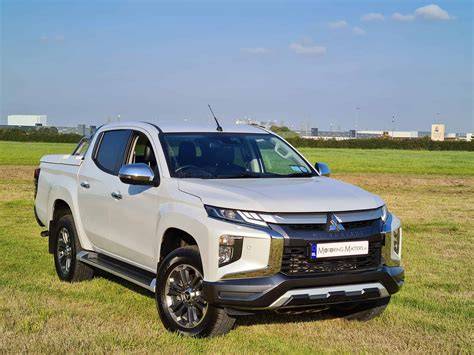 Pick up mitsubishi PenalbaWeb.com
