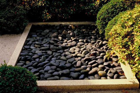 Piedras decorativas para jardin PenalbaWeb.com