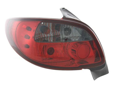 Pilotos traseros 206 PenalbaWeb.com