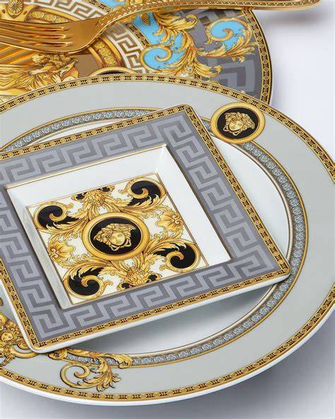 Plato versace PenalbaWeb.com