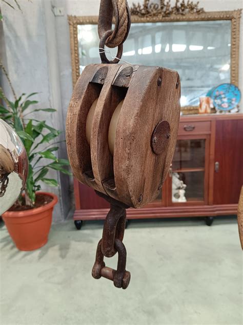 Polea antigua madera PenalbaWeb.com