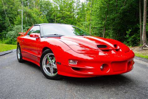 Pontiac firebird PenalbaWeb.com