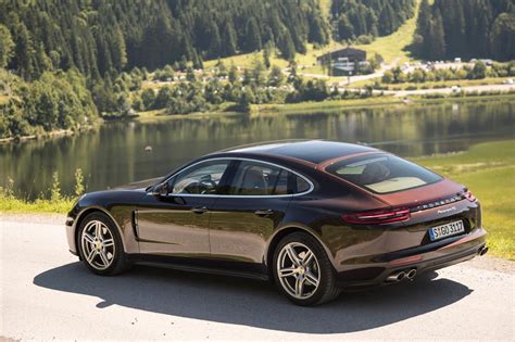 Porsche panamera 2016 PenalbaWeb.com