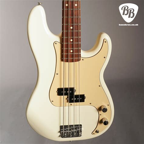 Precision bass PenalbaWeb.com