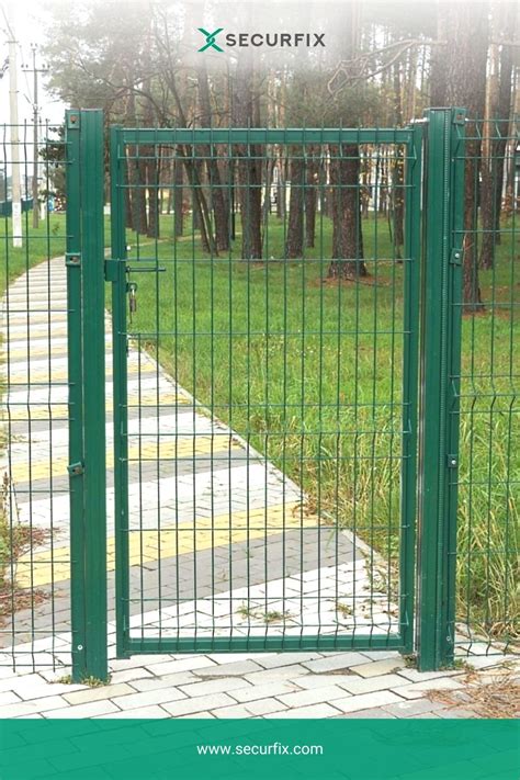 Puerta cerca PenalbaWeb.com
