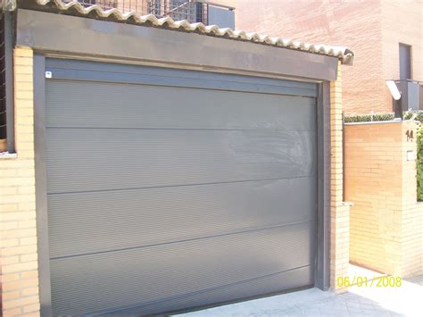 Puertas de garaje automaticas PenalbaWeb.com