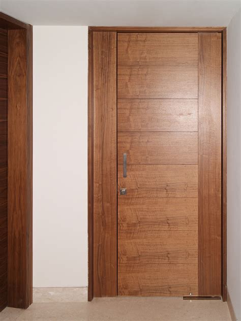 Puertas de madera interiores PenalbaWeb.com