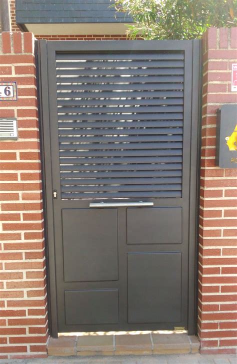 Puertas metalicas PenalbaWeb.com