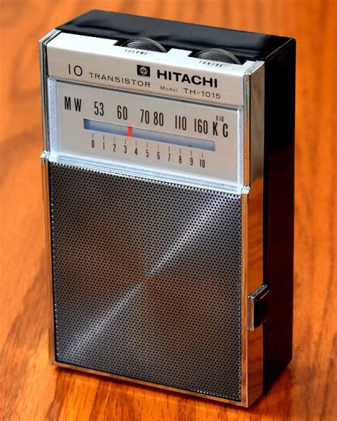 Radio hitachi PenalbaWeb.com