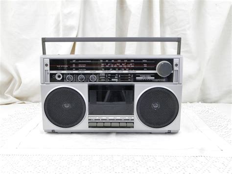 Radio vintage toshiba PenalbaWeb.com