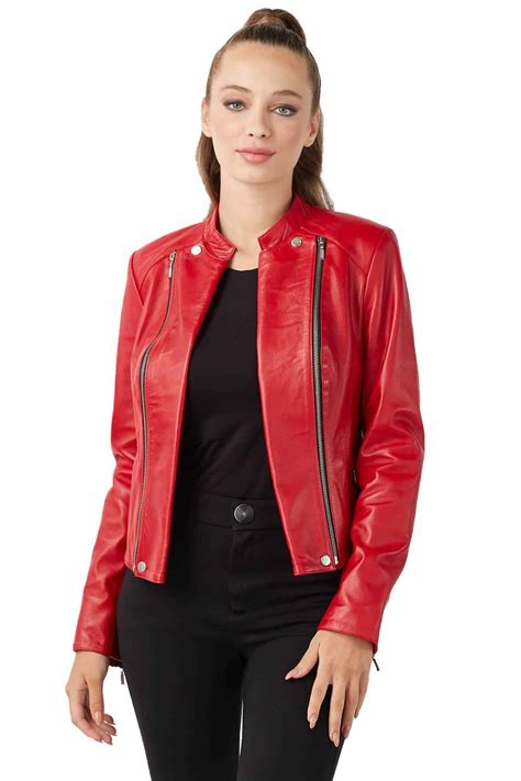 Red jacket PenalbaWeb.com