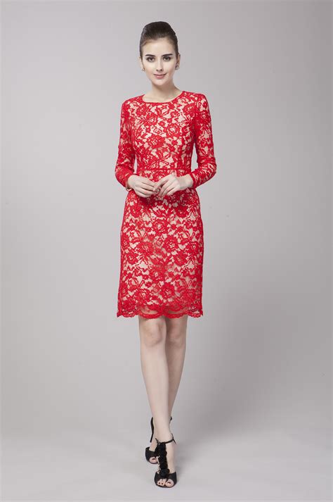 Red lace dress PenalbaWeb.com