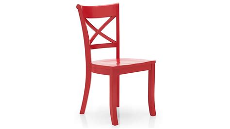 Red wooden chairs PenalbaWeb.com