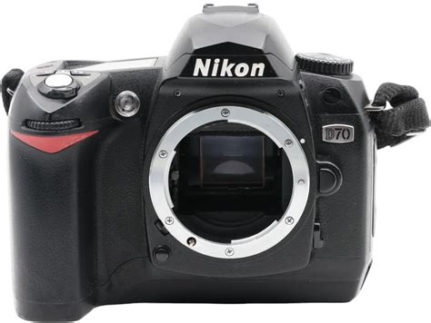 Reflex digital nikon d70 PenalbaWeb.com