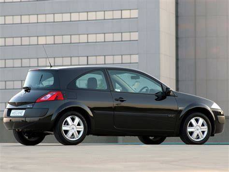 Renault megane coupe 2005 PenalbaWeb.com