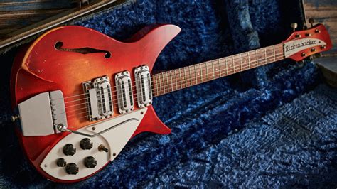 Rickenbacker guitarra PenalbaWeb.com