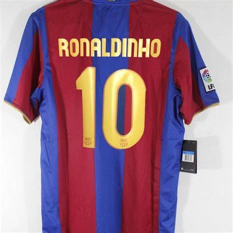 Ronaldinho jersey PenalbaWeb.com