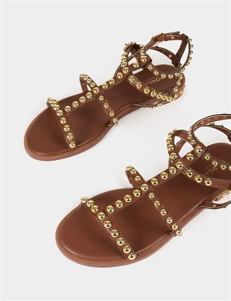 Sandalias tachuelas PenalbaWeb.com
