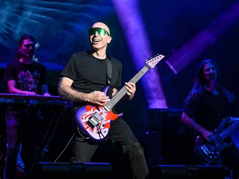 Satriani PenalbaWeb.com