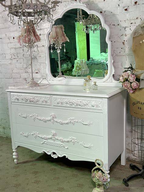 Shabby dresser PenalbaWeb.com