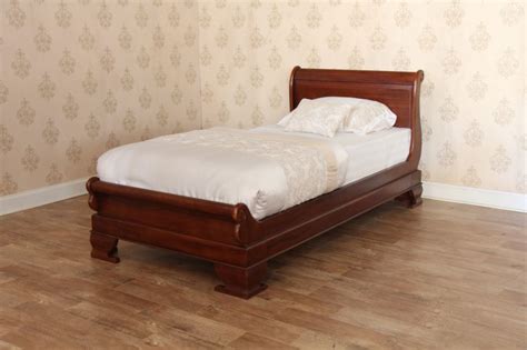 Single sleigh bed PenalbaWeb.com