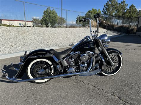 Softail deluxe PenalbaWeb.com