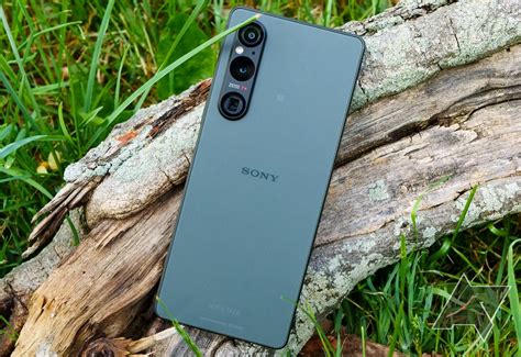 Sony xperia v PenalbaWeb.com
