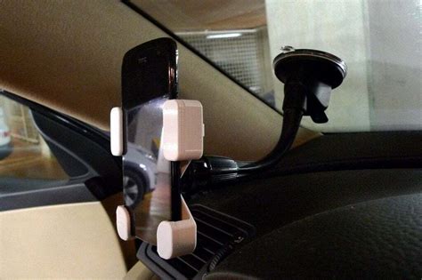 Soporte coche htc desire PenalbaWeb.com