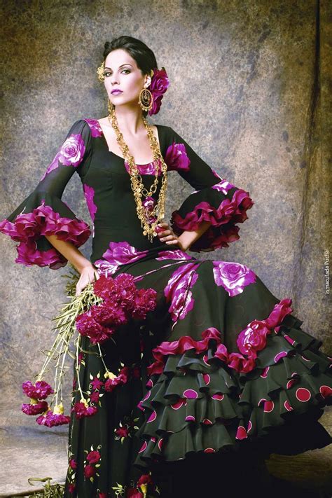 Spanish flamenco dress PenalbaWeb.com