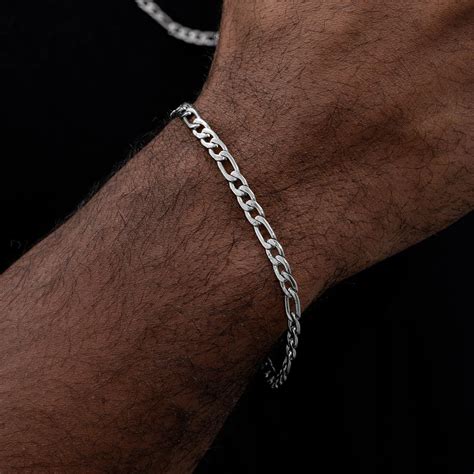 Steel bracelet for PenalbaWeb.com