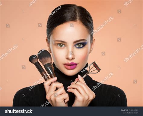 Stock maquillaje PenalbaWeb.com