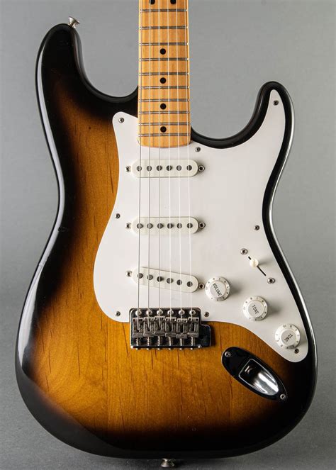 Stratocaster fender PenalbaWeb.com