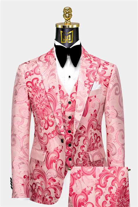 Suit pink PenalbaWeb.com