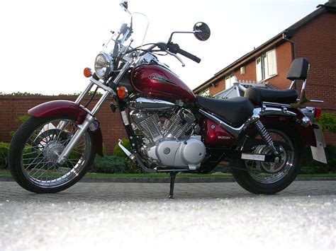 Suzuki intruder 125 PenalbaWeb.com