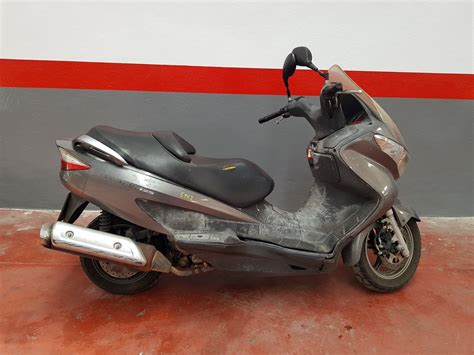 Suzuki uh PenalbaWeb.com
