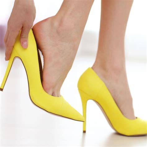 Tacones amarillos PenalbaWeb.com