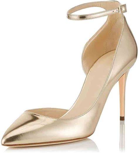 Tacones dorados PenalbaWeb.com