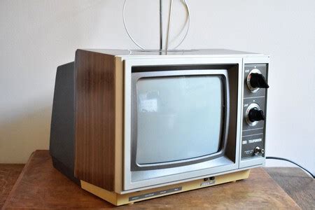 Televisor telefunken PenalbaWeb.com