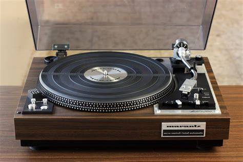 Tocadiscos marantz PenalbaWeb.com