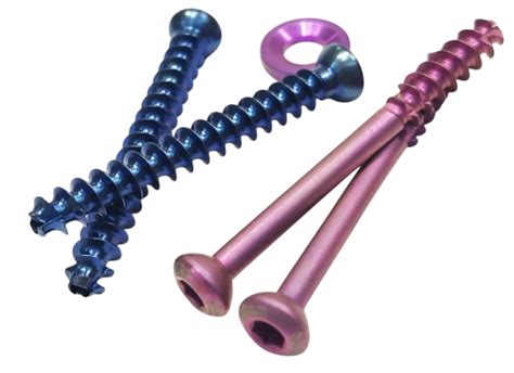 Tornillos de titanio PenalbaWeb.com
