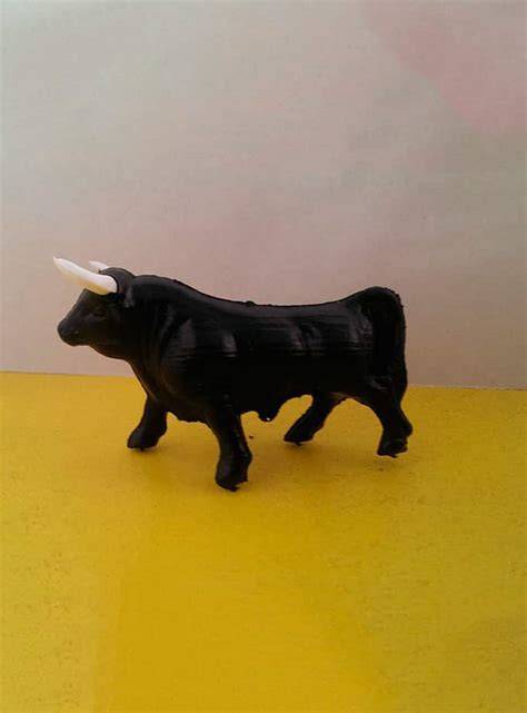 Toros de juguete PenalbaWeb.com