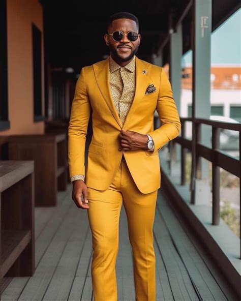 Traje amarillo PenalbaWeb.com