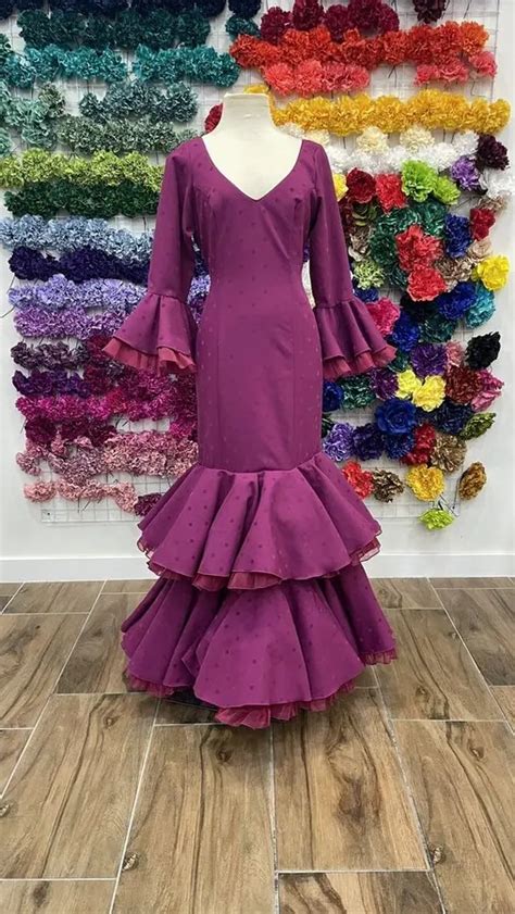 Traje flamenca talla 44 PenalbaWeb.com