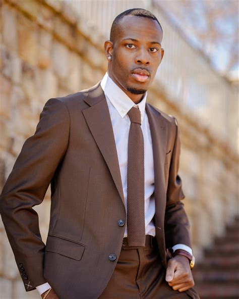 Traje marron PenalbaWeb.com