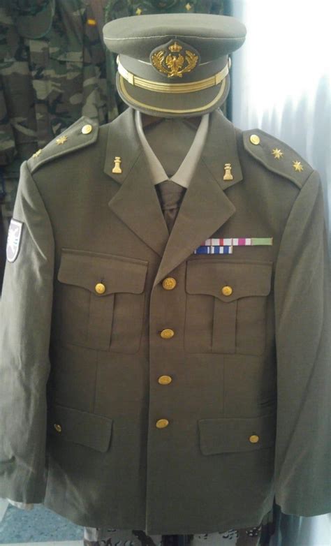 Trajes ejercito PenalbaWeb.com