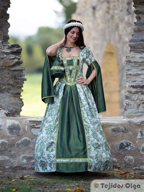 Trajes medievales PenalbaWeb.com