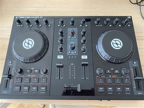 Traktor kontrol s2 PenalbaWeb.com